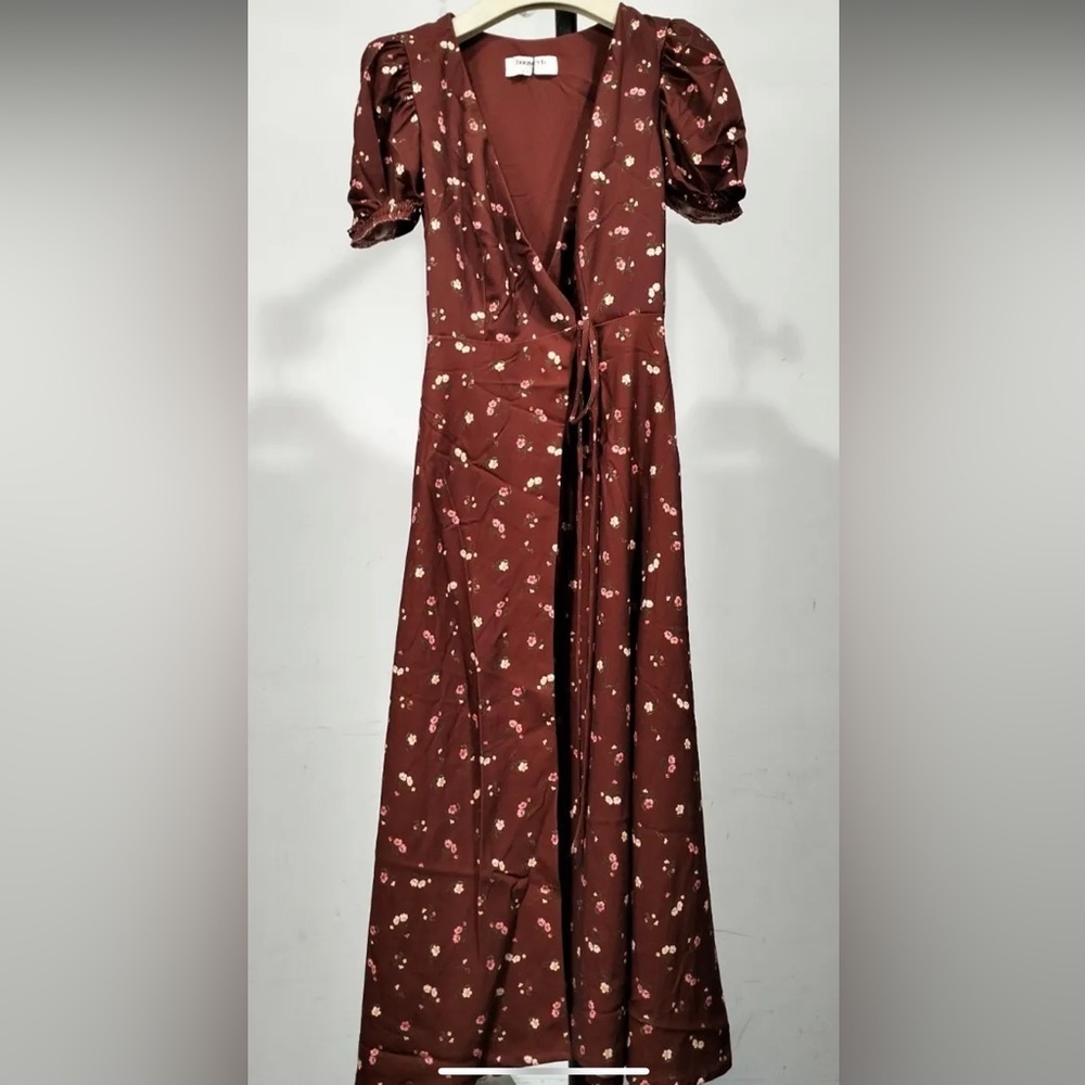 'Justina'

Wine Floral Wrap Dress /Size XS-US 2-4 /NR630 - Picture 6 of 7